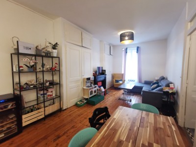APPARTEMENT T3 A VENDRE - LYON 6EME ARRONDISSEMENT - 84 m2 - 359000 €