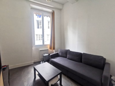 APPARTEMENT T2 A VENDRE - LYON 7EME ARRONDISSEMENT - 40 m2 - 180000 €