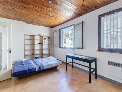 APPARTEMENT T1 A VENDRE - LYON 6EME ARRONDISSEMENT - 34 m2 - 190000€