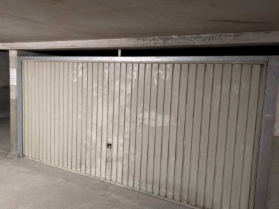Garage double � vendre