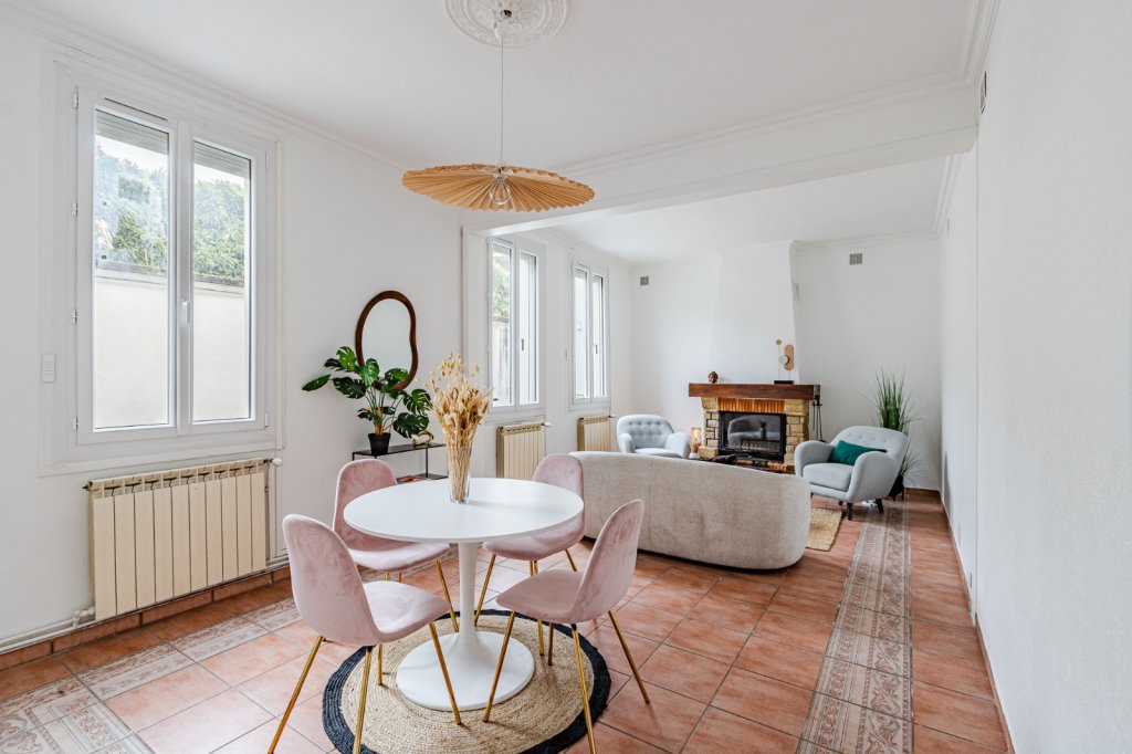 Maison 3 chambres A VENDRE - VILLEURBANNE - 97.42 m2 - 275 000 &euro;
