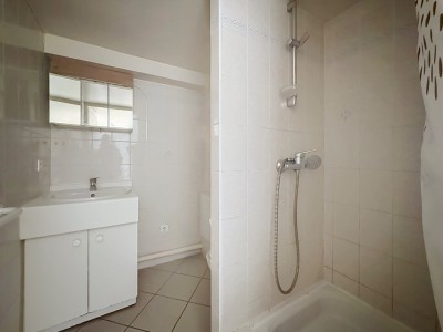 STUDIO A VENDRE - LYON 6EME ARRONDISSEMENT - 24.4 m2 - 160 000 &euro;