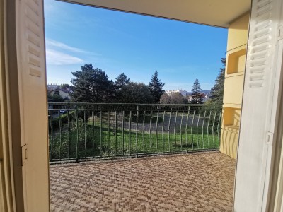 APPARTEMENT T2 - CALUIRE ET CUIRE - 52.02 m2 - VENDU