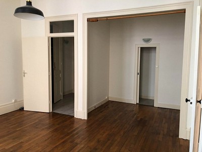 APPARTEMENT T2 - LYON 1ER ARRONDISSEMENT - 48 m2 - VENDU