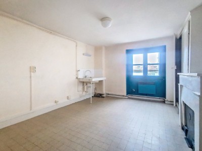 APPARTEMENT T3 A VENDRE - LYON 6EME ARRONDISSEMENT - 70 m2 - 290000€