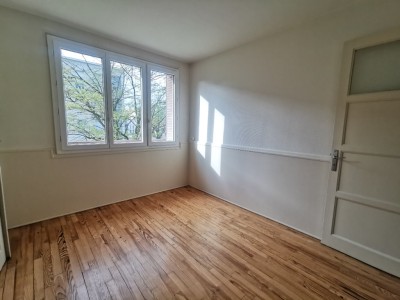 APPARTEMENT T2 - VILLEURBANNE - 56 m2 - VENDU
