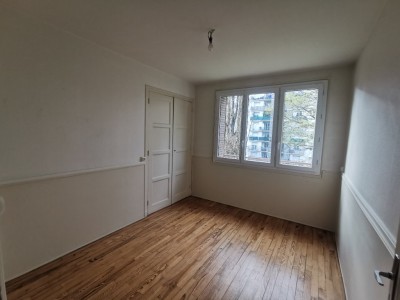 APPARTEMENT T2 - VILLEURBANNE - 56 m2 - VENDU
