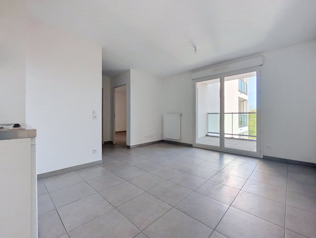 APPARTEMENT T2 A VENDRE - VILLEURBANNE - 42 m2 - 215 000 &euro;