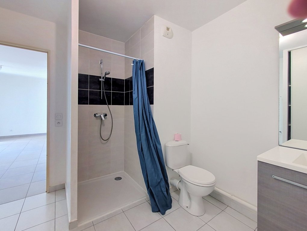APPARTEMENT T2 A VENDRE - VILLEURBANNE - 42 m2 - 215 000 &euro;