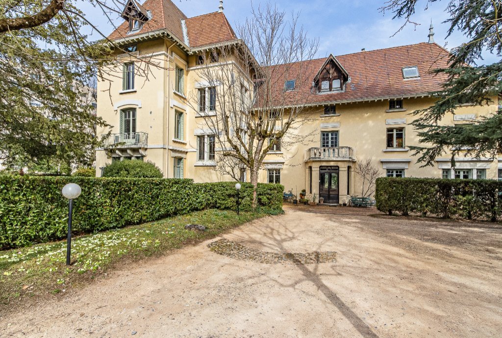 APPARTEMENT T3 A VENDRE - LYON 5EME ARRONDISSEMENT - 62 m2 - 279�000�&euro;