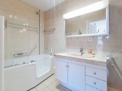 APPARTEMENT T3 A VENDRE - LYON 6EME ARRONDISSEMENT - 78 m2 - 350000€