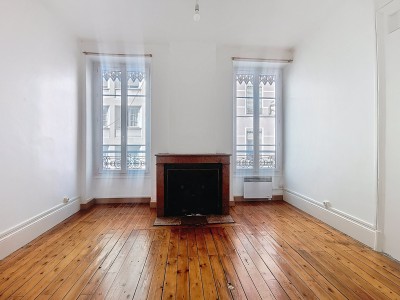 APPARTEMENT T3 A VENDRE - LYON 6EME ARRONDISSEMENT - 84 m2 - 415000€