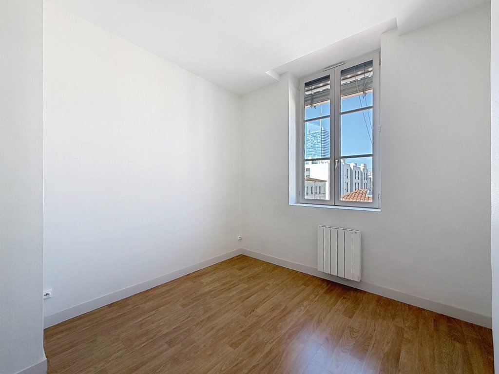 APPARTEMENT T3 A VENDRE - LYON 6EME ARRONDISSEMENT - 62.89 m2 - 325 000 &euro;