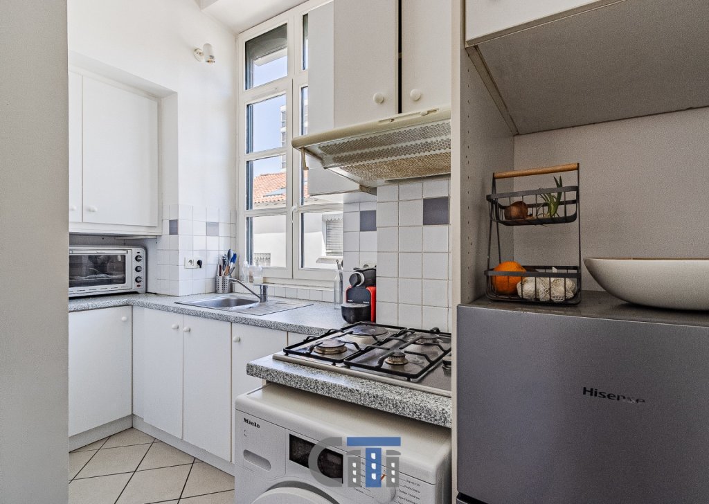 APPARTEMENT T3 A VENDRE - LYON 6EME ARRONDISSEMENT - 63.3 m2 - 329 000 &euro;
