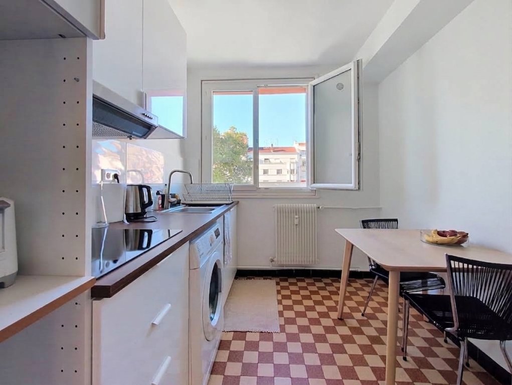 APPARTEMENT T3 A VENDRE - LYON 6EME ARRONDISSEMENT - 53.72 m2 - 345 000 &euro;