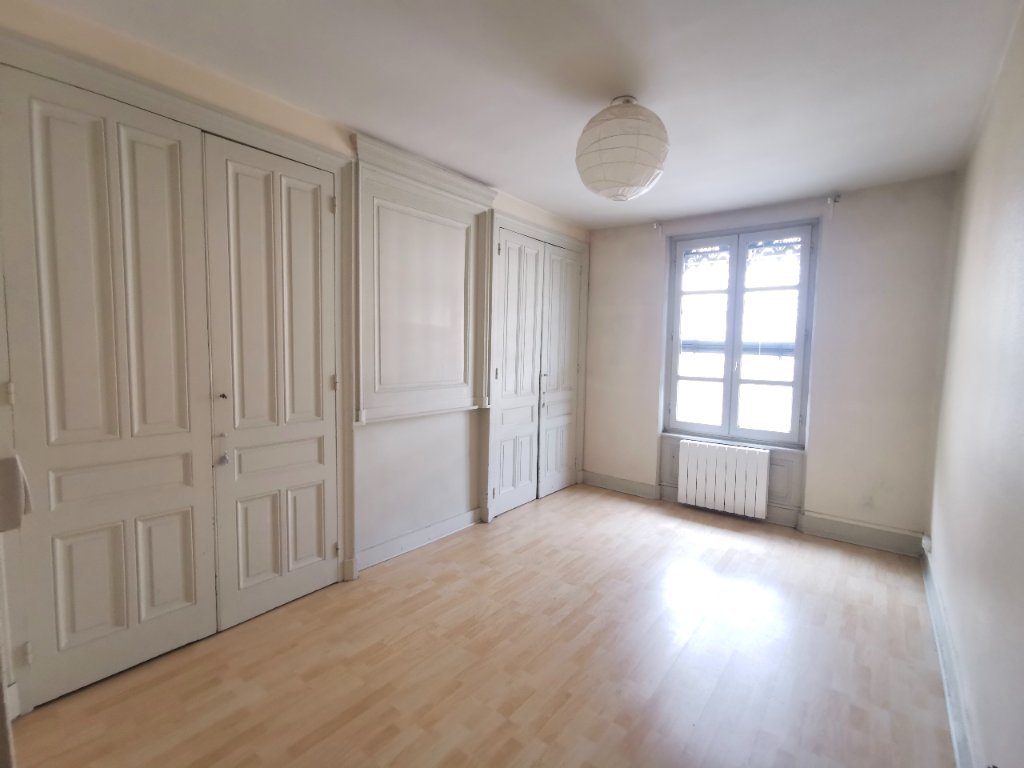 APPARTEMENT T3 - LYON 7EME ARRONDISSEMENT - 65 m2 - VENDU