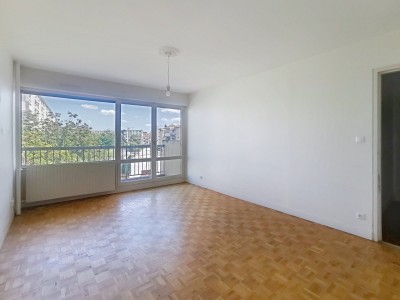 APPARTEMENT T3 A VENDRE - LYON 8EME ARRONDISSEMENT - 67 m2 - 235000€