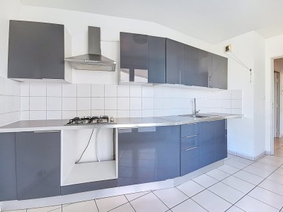 APPARTEMENT T3 A VENDRE - VILLEURBANNE - 68 m2 - 280000€