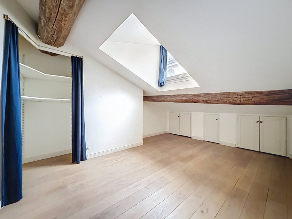 APPARTEMENT T4 A VENDRE - LYON 2EME ARRONDISSEMENT - 113 m2 - 598�000�&euro;