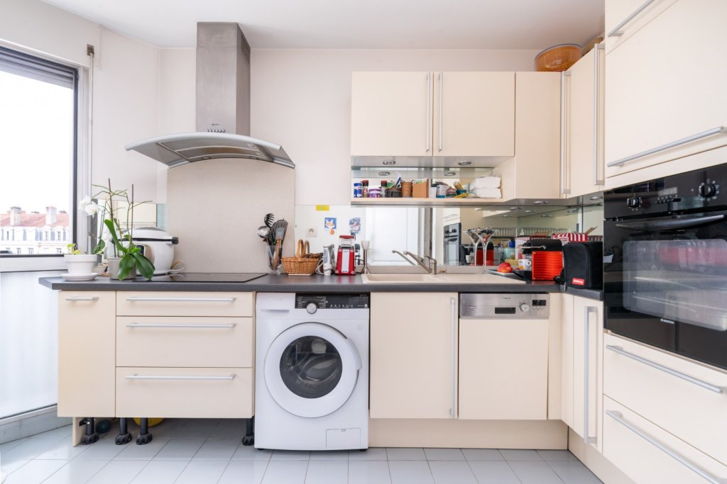 APPARTEMENT T4 A VENDRE - LYON 6EME ARRONDISSEMENT - 80.61 m2 - 540 000 &euro;