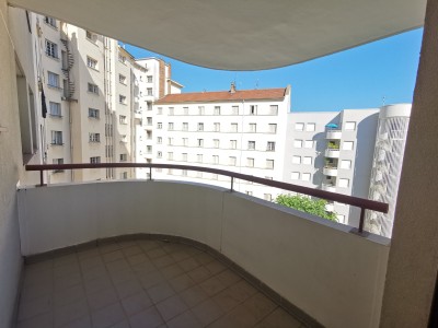 APPARTEMENT T4 A VENDRE - LYON 7EME ARRONDISSEMENT - 117 m2 - 595000 €
