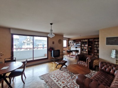 APPARTEMENT T4 A VENDRE - LYON 7EME ARRONDISSEMENT - 117 m2 - 560000€