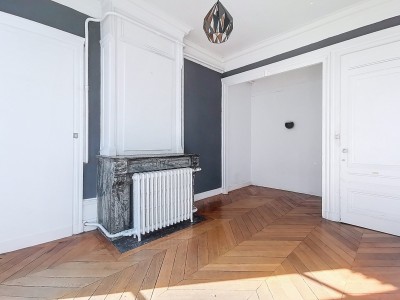 APPARTEMENT T5 - LYON 1ER ARRONDISSEMENT - 128 m2 - VENDU