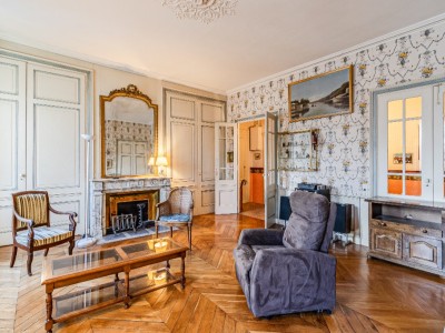 APPARTEMENT T5 A VENDRE - LYON 2EME ARRONDISSEMENT - 139 m2 - 680000€