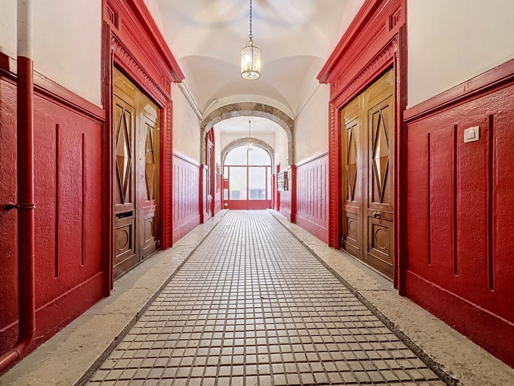 APPARTEMENT T5 A VENDRE - LYON 2EME ARRONDISSEMENT - 139 m2 - 627 000 &euro;