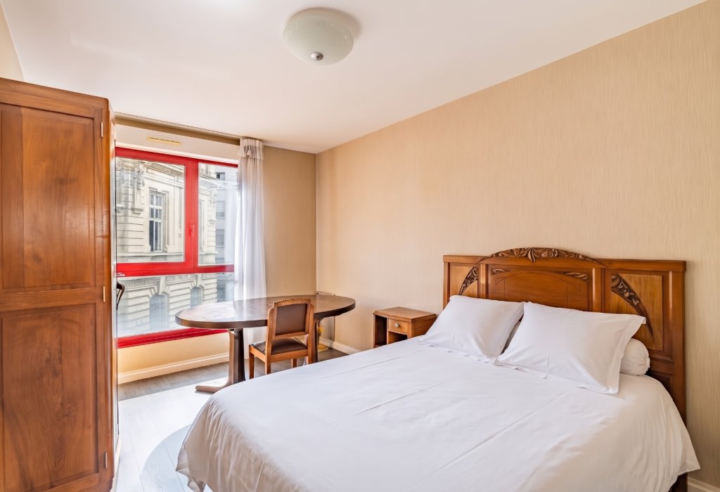 APPARTEMENT T5 A VENDRE - LYON 7EME ARRONDISSEMENT - 112 m2 - 450 000 &euro;