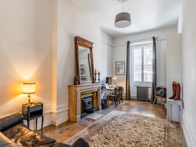 APPARTEMENT T6 A VENDRE - LYON 7EME ARRONDISSEMENT - 197 m2 - 1100000€